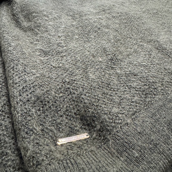 Abercrombie & Fitch Knit Sweater - Picture 3 of 7